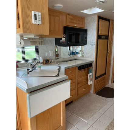 1999 Newmar Dutchstar