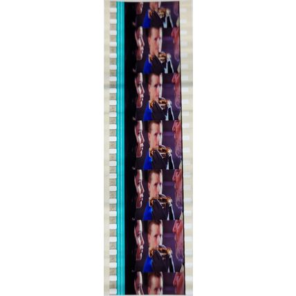 Pk GEB - W - MIX - b 044R . 1 STRIP OF 5 - 35MM FILM CELLS. ( )