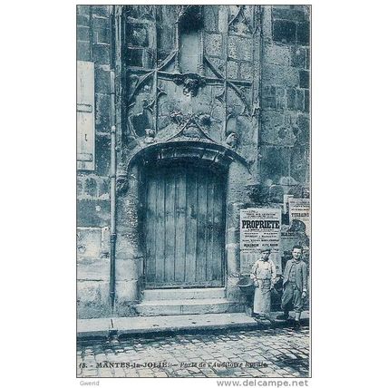 78 - MANTES - Porte de l'Auditoire Royale