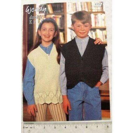 Vintage: Wendy 4353 children's waistcoat & slipover, DK