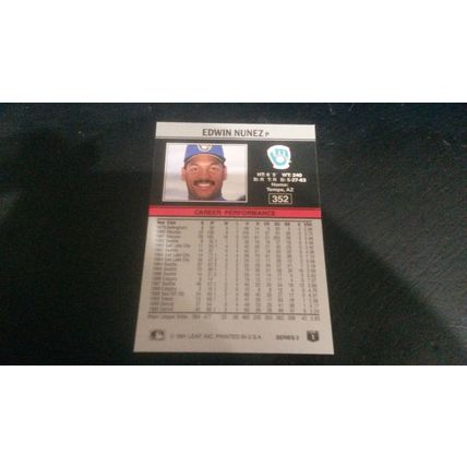 1991 Leaf Card # 352 Edwin Nunez Mint (9) Milwaukee Brewers