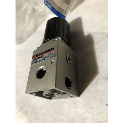 NEW SMC VEX1A33, VEX1A33-01 PRECISION PNEUMATIC REGULATOR, 1.0MPa, 1/8"NPT,BR