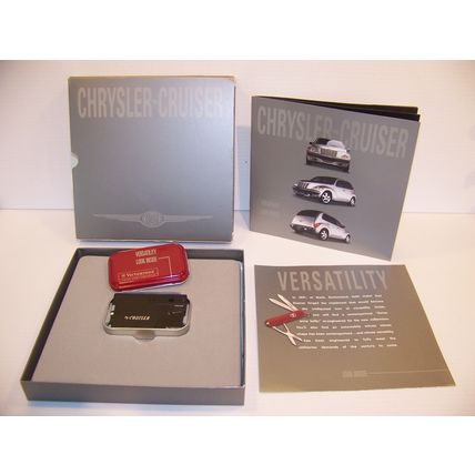 2000 CHRYSLER PT CRUISER SWISS ARMY KNIFE CARD VICTORINOX PROMOTIONAL