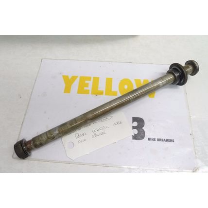 HONDA ST1300 PAN EUROPEAN REAR WHEEL AXLE + SPACER (CON-B)