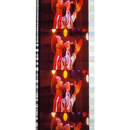 EARTH WIND & FIRE. Pk MTP - A047u. 1 STRIP OF 5 - 35MM FILM CELLS. A rare strip