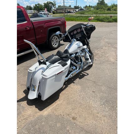 2017 Harley Davidson SGS street glide special