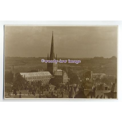 Ju1186 - Norwich Cathedral - Judges postcard 8918