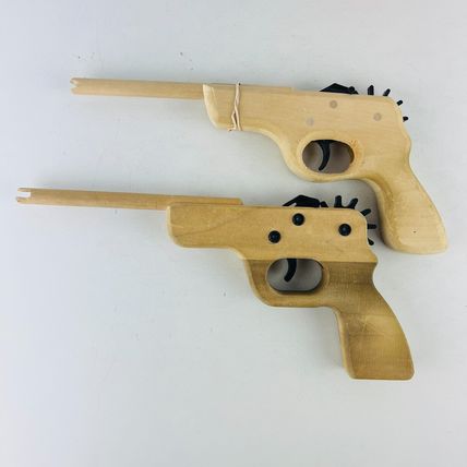 Rubber Band Toy Guns and Target