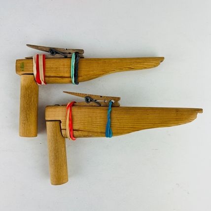 Rubber Band Toy Guns and Target