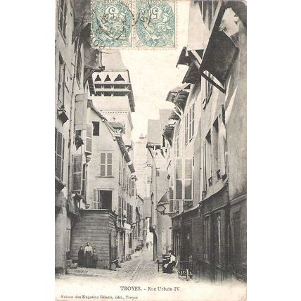 10 - TROYES - rue Urbain IV