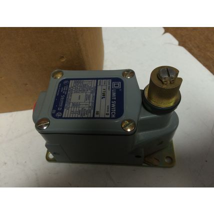 NEW SQUARE D 9007 FTUB 2 SCHNEIDER LIMIT SWITCH 9007 FTUB 12AMP T+FT +OPTIONS,AY
