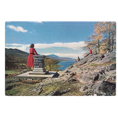 QUEEN'S VIEW OF LOCH TUMMEL, PERTHSHIRE, SCOTLAND unused vintage postcard a) =