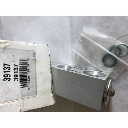 Everco 39137,39137 R134A 11E Air Expansion Valve Block Type NEW