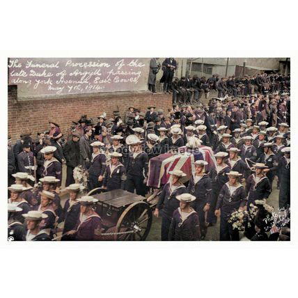 rpc7056 - Duke of Argyll Funeral , East Cowes , Isle of Wight - print 6x4