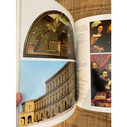 Florence The City And Its Art Luciano Berti Paperback