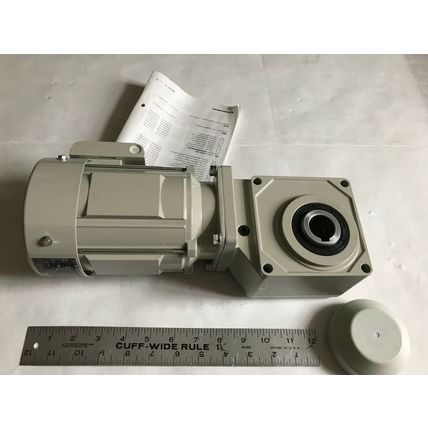 NEW SUMITOMO RNYM02-1220-60/J2NPBD HYPONIC DRIVE INDUCTION GEARMOTOR,SF