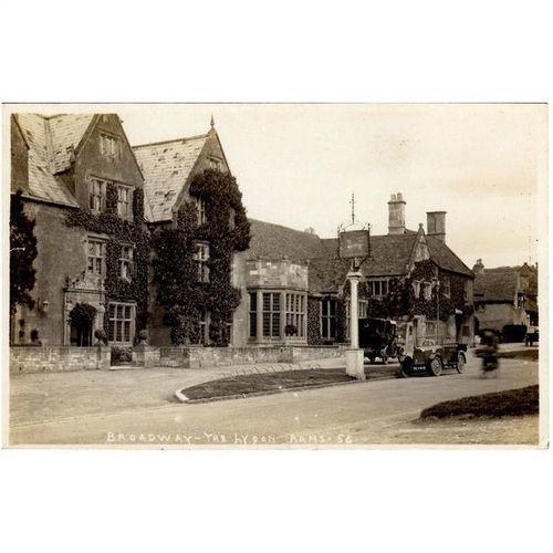 Gloucestershire - BROADWAY - The Lygon Arms - RP - c.1925/30?