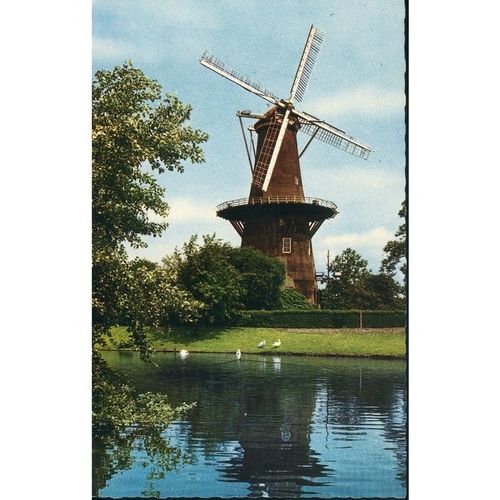 Netherlands Postcard - Leiden - Molen "De Valk"