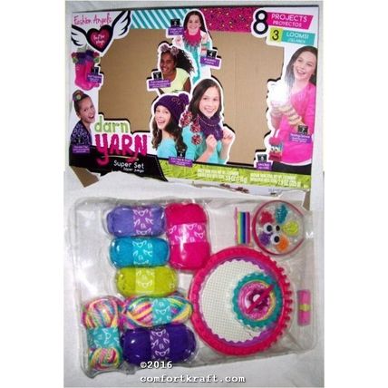 Fashion Angels Darn Yarn Super 8 in 1 Set