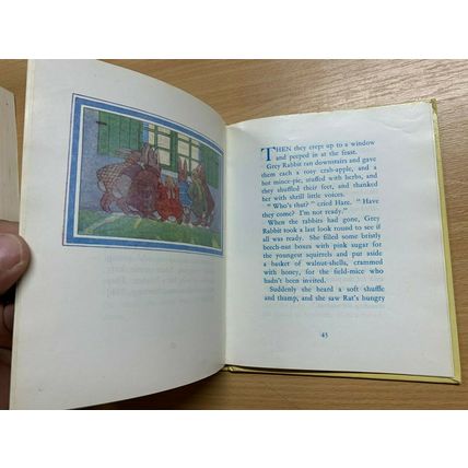 1975 ALISON UTTLEY "LITTLE GREY RABBIT'S PARTY" SMALL ILLUSTRATED HB BOOK (P3)