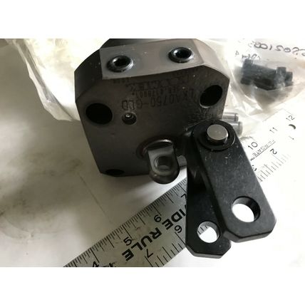 NEW KOSMEX LKA0750-GRD,OKK OSAKA 3J09694A CLAMP ASSEMBLEY, "I" CLAMP,SF