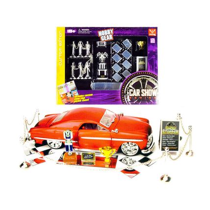 "Car Show Trophy Winner" Accessories Set for 1/24 Model Cars by Phoenix Toys