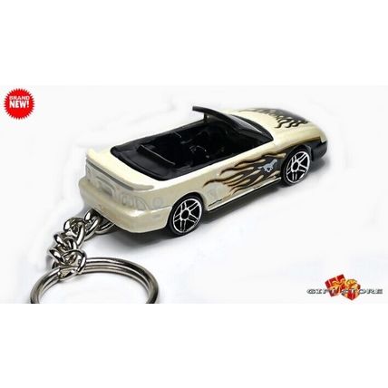 RARE CUSTOM KEYCHAIN WHITE 94~97/98 FORD MUSTANG™ CONVERTIBLE GREAT GIFT
