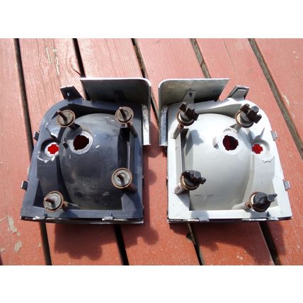 1982 1983 1984 Oldsmobile Cutlass Ciera Tail Lights OEM Pair 5973621 5973622