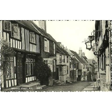 Sussex RYE Mermaid Street Postcard (Norman D.8558)