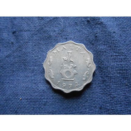 1972 MALTA 5 MILS COIN.