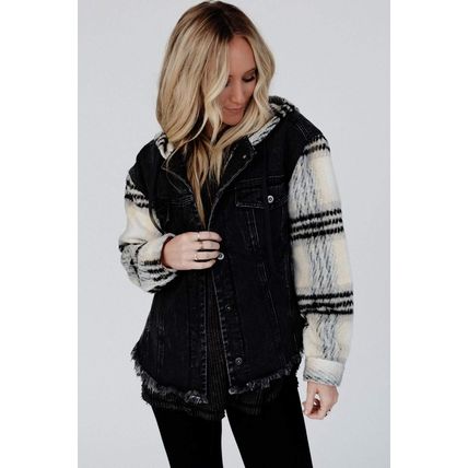 Black Plaid Sleeve Frayed Hem Hooded Denim Jacket