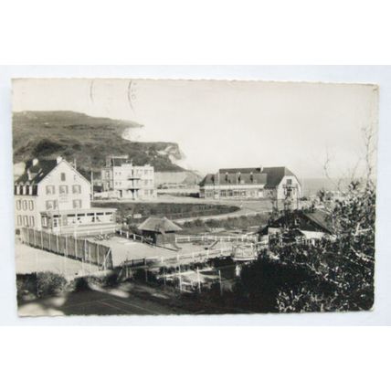 1959 postcard Veulette sur Mer, Tennis, Casino, Falaises