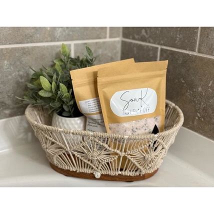 Soak That Sh*t Off Handcrafted 100% Natural Luxurious Bath Salts (Relax 14oz)