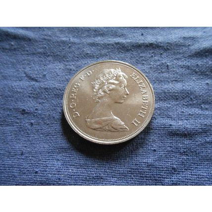 1972 EP .QE11. QE.11. CROWN. ( 1947 . 19/2 )