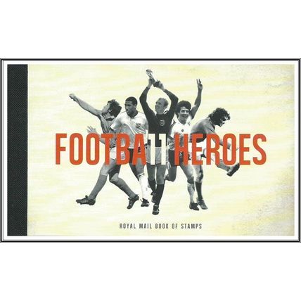 2013 DY7 Football Heroes Prestige Booklet Excellent & Complete