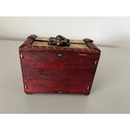 TRINKET BOX - TREASURE CHEST