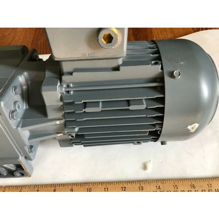 NEW DANFOSS BAUER BG10-11/D08MA4/AM 3PHASE MOTOR,1HP,1680RPM,BG 10-02-AL-1,TH