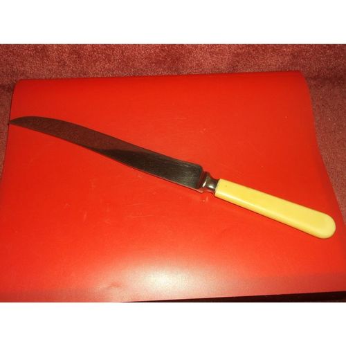 BREAD KNIFE HILLBOURNE 08/01)