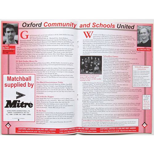 MATCH PROGRAMME 1994-95 OXFORD UNITED v CARDIFF CITY (Very Good - No Writing)