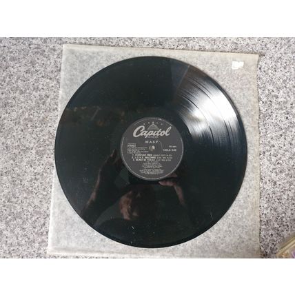 W.A.S.P. – Forever Free (12CLS546) 1989 (12" Single) - Etched, Single Sided