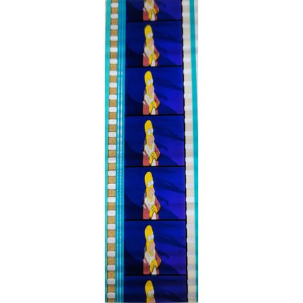 Simpsons Movie. Pk GEB - B028b . 1 STRIP OF 5 - 35MM FILM CELLS