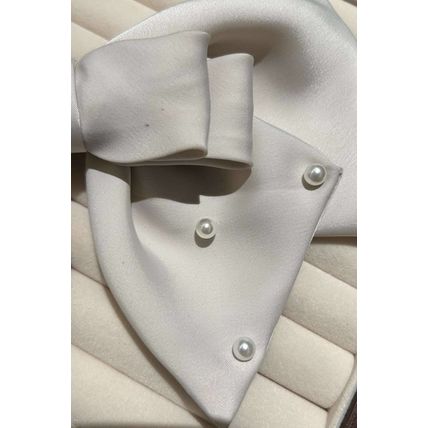 White Pearl Embellished Tiered Bowknot Hair Clip