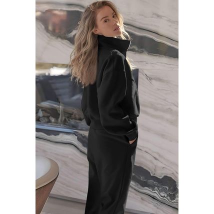 Black Half Zip up Pullover Active Top and Joggers Set