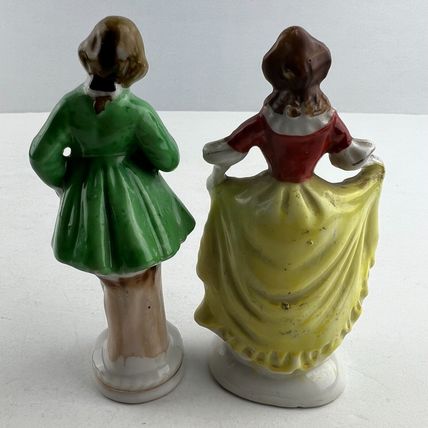 Colonial Lovers Set of 2 Porcelain Figurines China OCCUPIED JAPAN 4" Tall