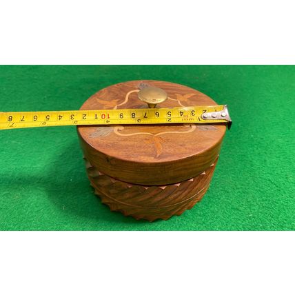 Vintage Wooden Round Box, Brass Knob, Handmade Sewing Box, Leaves Pattern, Carve