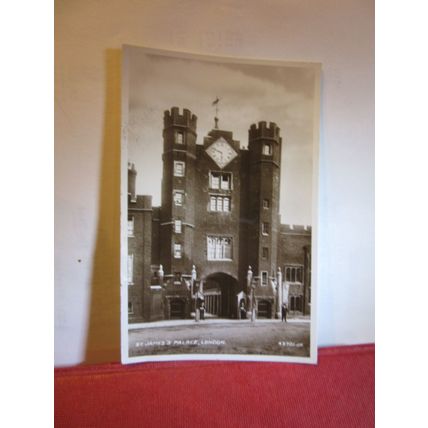 ST. JAMES'S PALACE, LONDON unused vintage postcard RP by Valentine c.1936 =