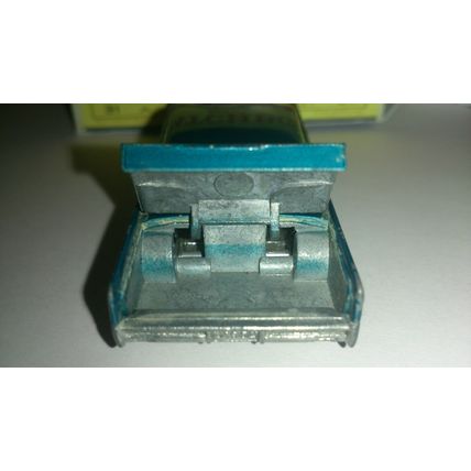Matchbox - No31 Lincoln Continental - new copy box
