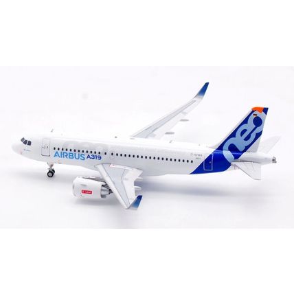 AIRBUS A319-151N REG: D-AVWA WITH STAND - INFLIGHT 200 IF319HNEO 1/200