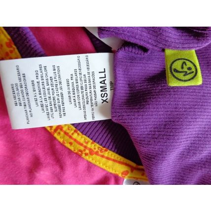 Zumba short sleeved V neck Tee Top Fuchsia Pink multi XS UK 8