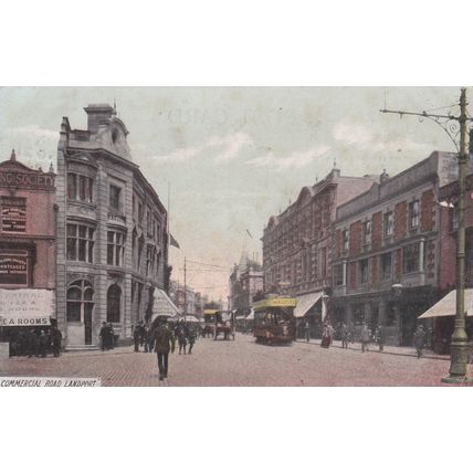 EC287 LANDPORT - COMMERCIAL ROAD PRINTED POSTCARD